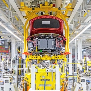 Eine Produktionshalle im Opel-Stammwerk in Rüsselsheim.