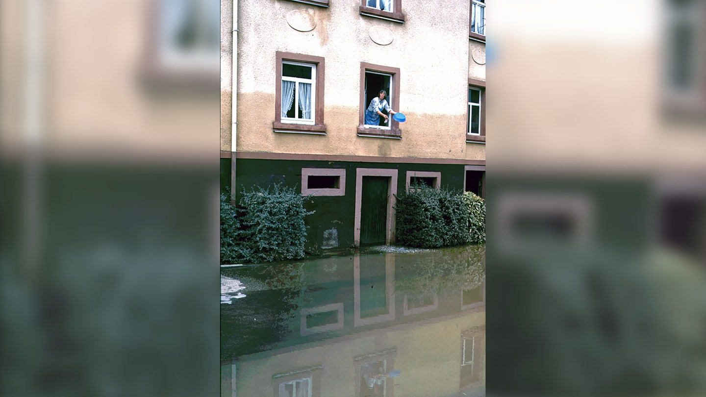 30 Jahre Jahrhunderthochwasser An Der Mosel - Austellung Erinnert - SWR ...