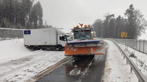 Schwarzer Mann in der Eifel: Wenn das Skigebiet keinen Schnee hat - SWR  Aktuell