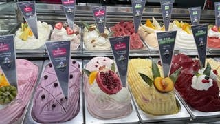 Eis ist auch in Trier teurer geworden. Zutaten wie Milch, Sahne und Früchte haben im Preis angezogen