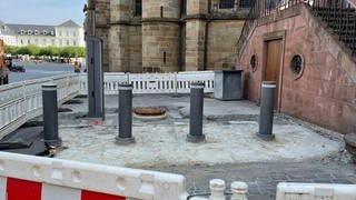 Das Sicherheitskonzept in der Innenstadt Trier sieht Poller als Durchfahrtsperre vor