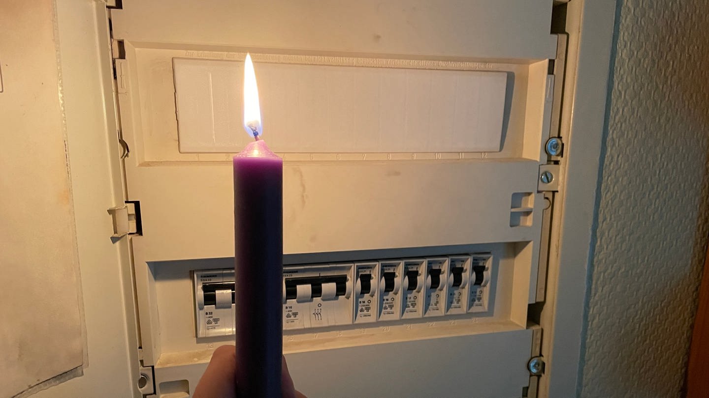 Für den Fall eines Stromausfalls sollte jeder Kerzen im Haus haben.