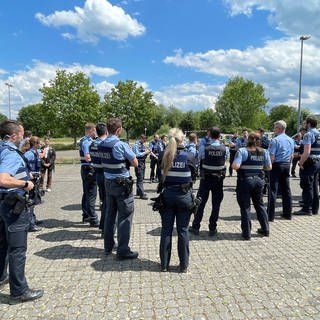 Rund 40 Polizisten waren am Dienstag bei einer großen Kontrolle in Trier im Einsatz. 