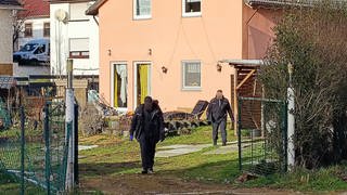 Ein Mann ist tot in seinem Haus in Hersdorf in der Eifel gefunden worden. 