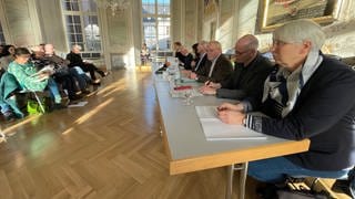 Die Aufarbeitungskommission zum Missbrauch im Bistum Trier hat ihren zweiten Zwischenbericht vorgelegt. Sie beleuchtet darin auch die Rolle des früheren Bischofs Spital.