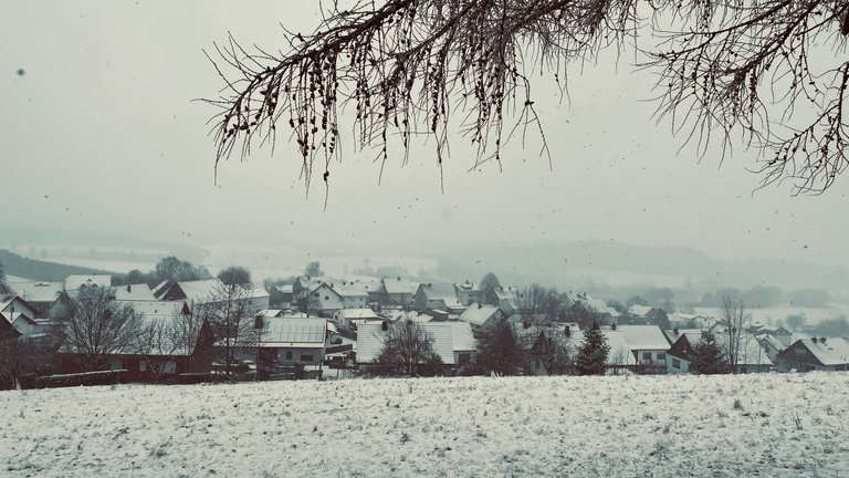 Die Gemeinde Schmißberg wird zum Winterdorf.