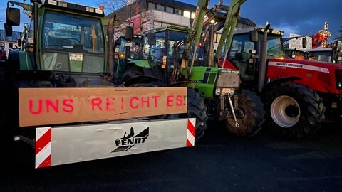 In Bitburg haben am Montagabend mehr als 1.000 Landwirte und Unternehmer demonstriert.