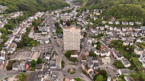 Die Diamant- und Edelsteinbörse in Idar-Oberstein ist in diesem Jahr 50 Jahre alt geworden. 