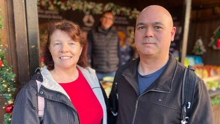 Beatrice Parker und ihr Mann sind Amerikaner. Sie und ihr Ehemann freuen sich ganz besonders auf den Trierer Weihnachtsmarkt.