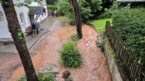 Überschwemmungen in Föhren