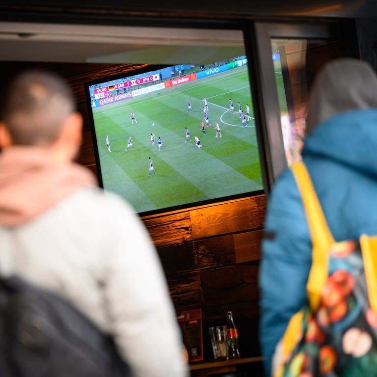 Viele Veranstalter verzichten bei der Fußball-EM auf großes Public Viewing.