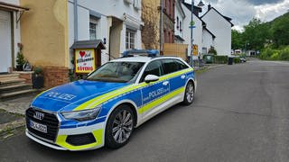 Eine von der Polizei aufgelöste Privatveranstaltung in einer Ferienwohnung in Kröv war nach Angaben des Innenministeriums ein Ausflug rechtsextremer Fußballfans aus Essen