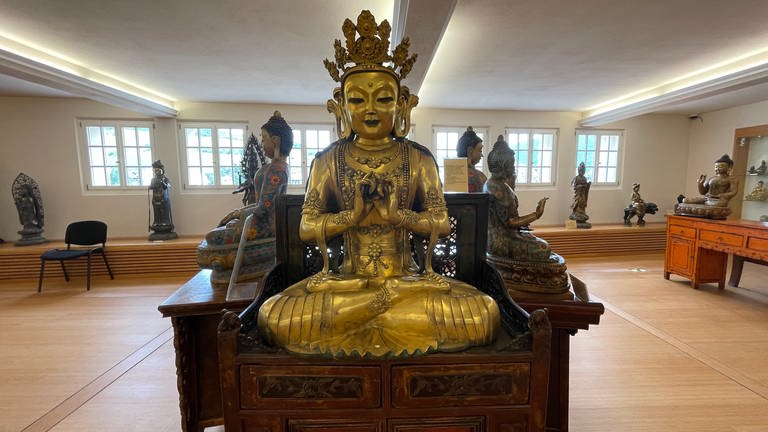 Ein Buddha im Buddha Museum von Traben-Trarbach