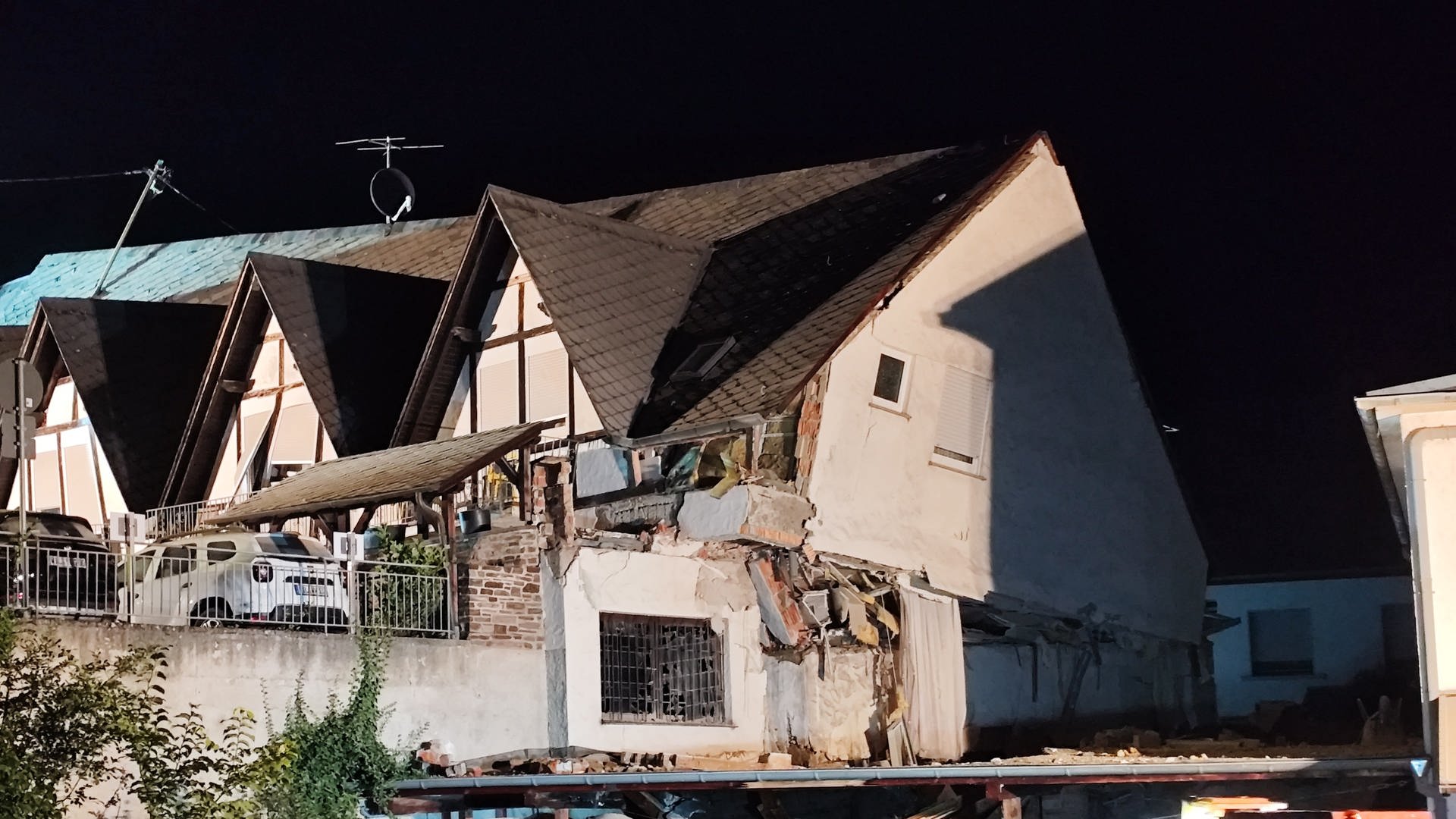 In Kröv an der Mosel ist ein Hotel eingestürzt