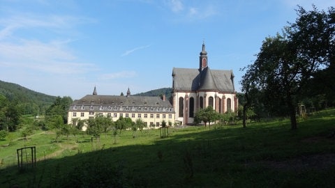 Die Klosterkirche und die Abtei in Himmerod. Das Vorhaben, das ehemalige Zisterzienserkloster als ein Gästehaus zu betreiben, ist gescheitert. 