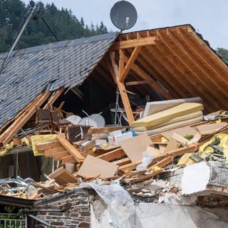 Nach dem Hoteleinsturz in Kröv an der Mosel am 6. August liegt immer noch kein Gutachten vor.