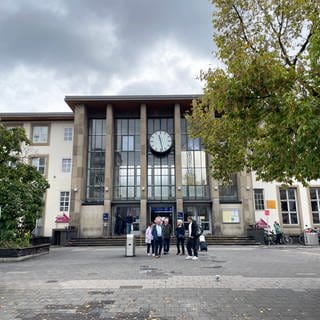 Hauptbahnhof in Trier