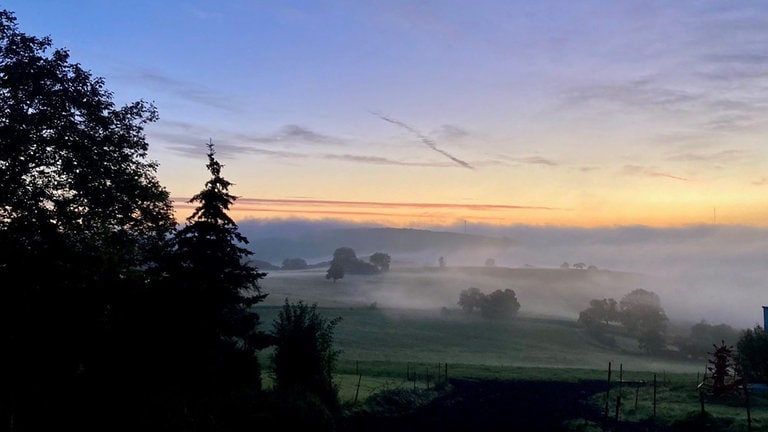 Herbstlandschaft bei Kümmern, einem Ortsteil von Mannebach im Kreis Trier-Saarburg.