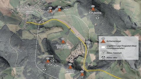 Vulkanische Aktivität hat zunächst ein Maar gebildet, auf dessen Ring dann weitere Vulkane ausgebrochen sind und unter anderem den Ernstberg und den Scharteberg gebildet haben.