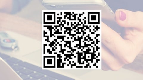 Wenn Sie am PC sitzen, einfach diesen QR-Code mit der Handy-Kamera abscannen und schon erreichen Sie den WhatsApp-Kanal "SWR Trier". Wenn sie diese Seite mit einem Smartphone aufrufen, verwenden Sie stattdessen den Link im folgenden Abschnitt. 