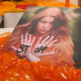 Foto von Manfred Arnoldi in der Kioskbühne Trier zum Orange Day