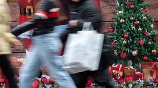 Der Black Friday ist für Händler aus der Region Trier der Startschuss in das wichtige Weihnachtsgeschäft. Sie locken mit Rabatten, Schnäppchen und Werbeaktionen in ihre Läden.