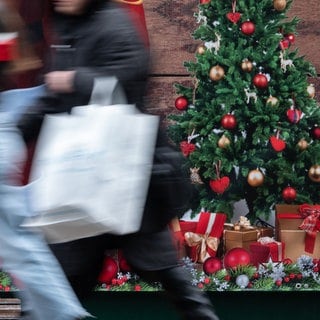 Der Black Friday ist für Händler aus der Region Trier der Startschuss in das wichtige Weihnachtsgeschäft. Sie locken mit Rabatten, Schnäppchen und Werbeaktionen in ihre Läden.