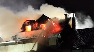 Wohnhaus in Hockweiler nach Explosion in Brand