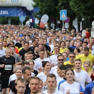 Mehr als 2.700 Teilnehmer werden beim Silvesterlauf in Trier erwartet.