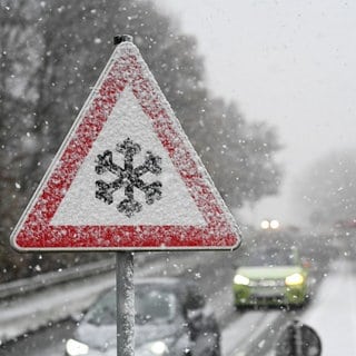 Schnee sorgt für Chaos in der Region Trier - vor allem im Hochwald und Hunsrück.