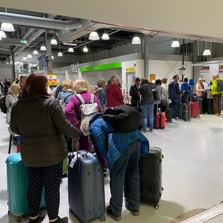 Wegen Streiks: Ferienflieger weichen auf Flughafen Hahn aus.