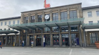 Der Hauptbahnhof in Kaiserslautern.