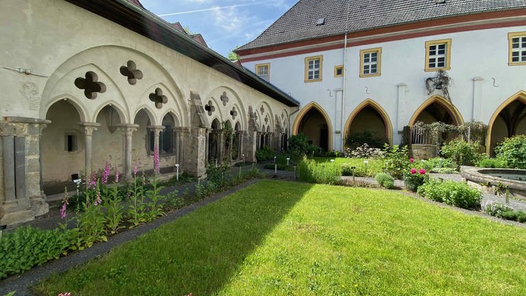 Ansicht auf die Abtei Rommersdorf