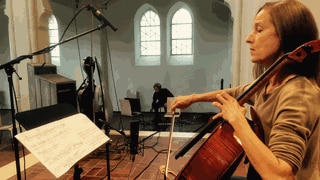 Anja Lechner spielt Cello