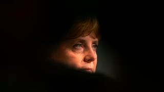 Angela Merkel im Schatten 