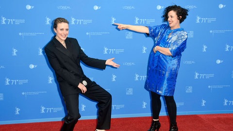 Maren Eggert und Maria Schrader auf dem roten Teppich