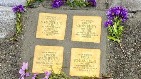 Stolperstein für die Familie der Schauspielerin Eleanor Reissa