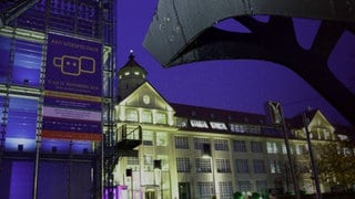 Veranstaltungsort der ARD Hörspieltage sind das Zentrum für Kunst und Medien Karlsruhe (ZKM) und die Staatliche Hochschule für Gestaltung (HfG). © SWRPeter A. Schmidt 