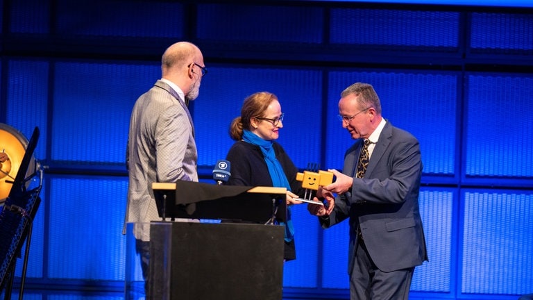 Felicitas Ott erhält den Kinderhörspielpreis der Stadt Karlsruhe