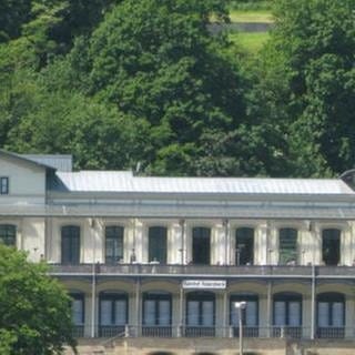 Bahnhof Rolandseck mit Arp Museum