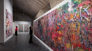 Ausstellungsansicht „Olga Titus - Das ausgebrochene Pixel“