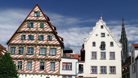 Historische Häuser im Sanierungsgebiet Fischerviertel in Ulm