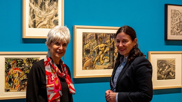 Ausstellungskuratorinnen Rachel Stern und Jutta Götzmann 