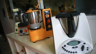 Plusieurs Versionen von Roboter-Küchenmixer THERMOMIX 