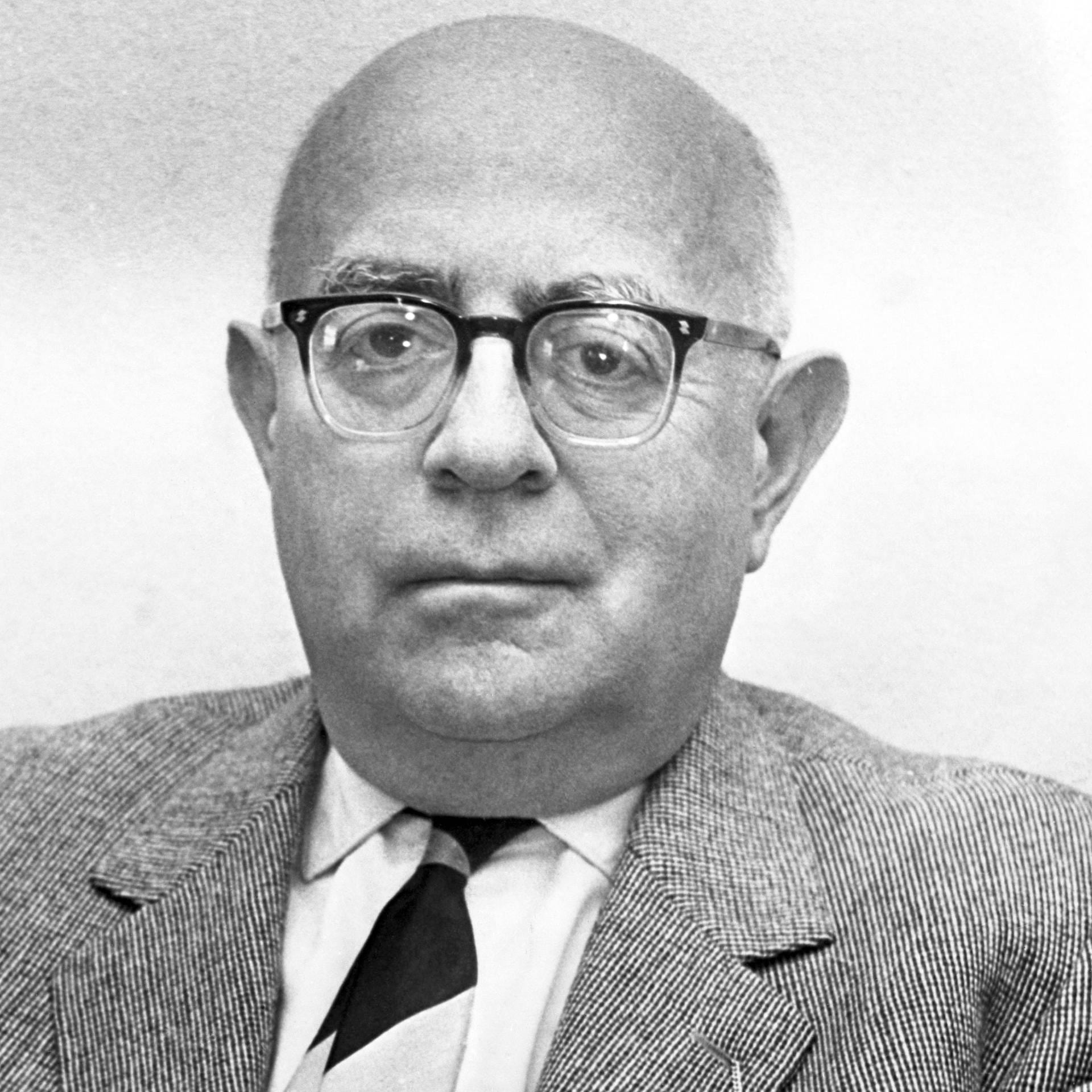 Zum 50. Todestag Adornos – Philosophie-Titan?