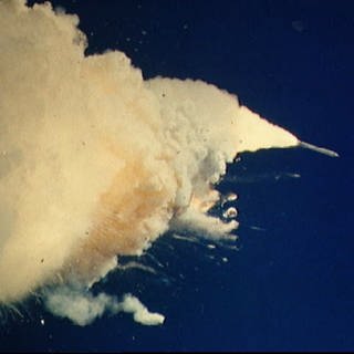 Raumfähre Challenger explodiert kurz nach dem Start vom Kennedy Space Center in Cape Canaveral