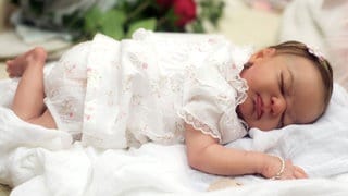 Eine Reborn-Baby-Puppe in einer Ausstellung in Utah, U.S.