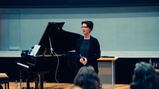 Eva Maria Stöckler, Autorin, Bassistin, Leiterin Zentrum für angewandte Musikforschung der Universität f Weiterbildung Krems