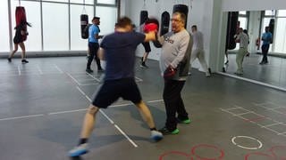 Oswald Marschall beim Box-Training