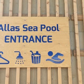 Eingangsschild  Allas Sauna